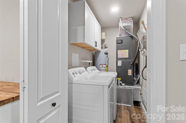 317 Jackson Place, Matthews, NC 28104