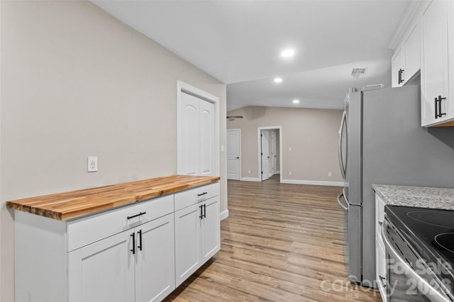 317 Jackson Place, Matthews, NC 28104