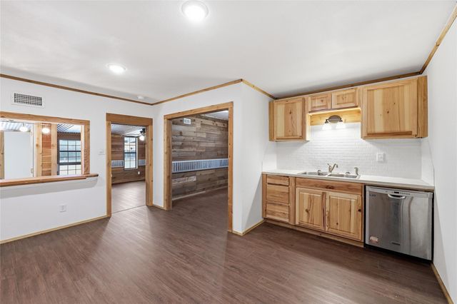 122 County Road 223, Brookeland, TX 75931