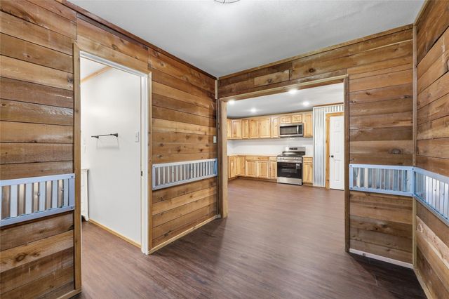 122 County Road 223, Brookeland, TX 75931