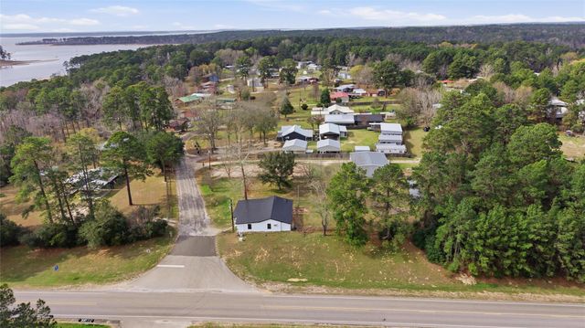 122 County Road 223, Brookeland, TX 75931