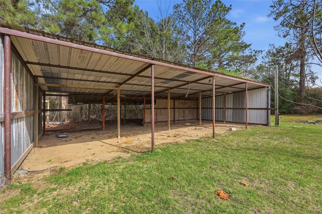 122 County Road 223, Brookeland, TX 75931
