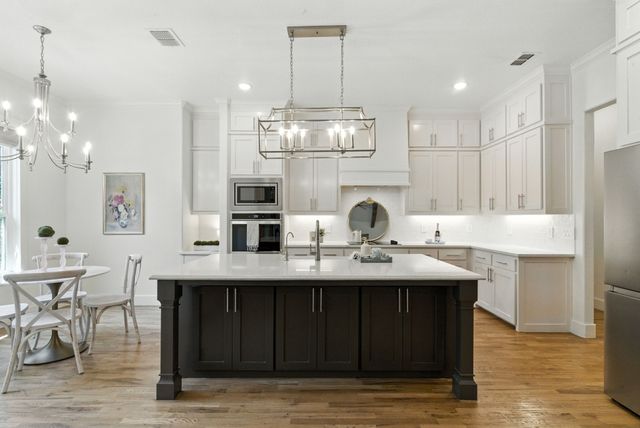 1001 Trinity Oaks Road, Weatherford, TX 76087