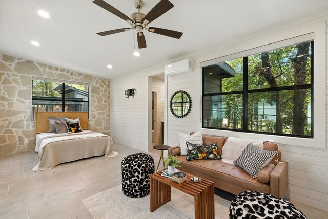 1001 Trinity Oaks Road, Weatherford, TX 76087