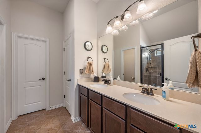 234 Freeman Ranch Street, Leander, TX 78641