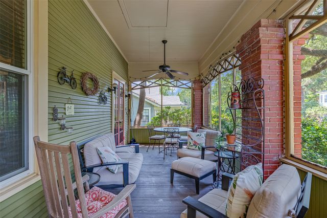 730 College Street, Shreveport, LA 71104