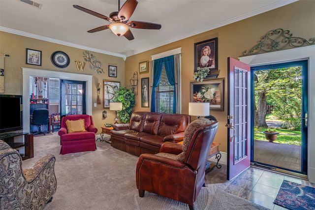 730 College Street, Shreveport, LA 71104