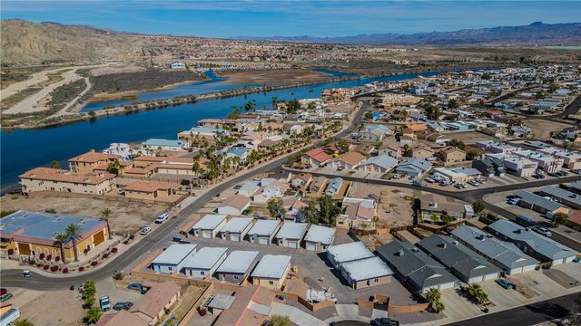 370 Riverfront Drive 2, Bullhead City, AZ 86442