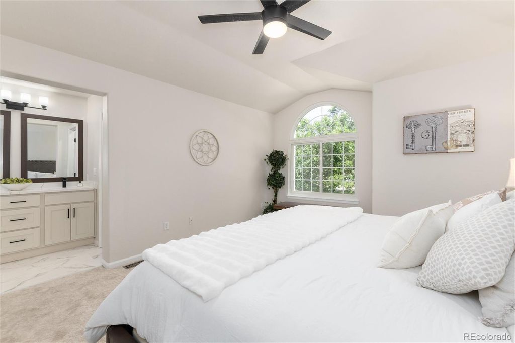 Image 19 of property listing at 6945 Mountain Brush Circle, Highlands Ranch, CO 80130
