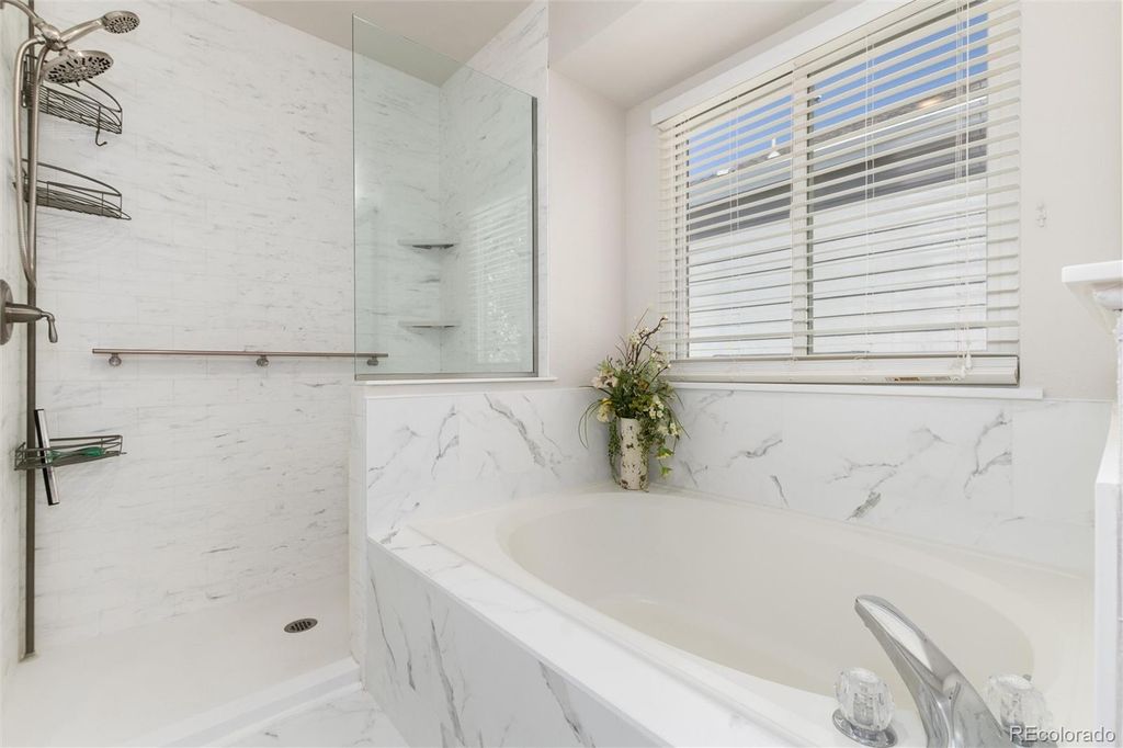 Image 22 of property listing at 6945 Mountain Brush Circle, Highlands Ranch, CO 80130