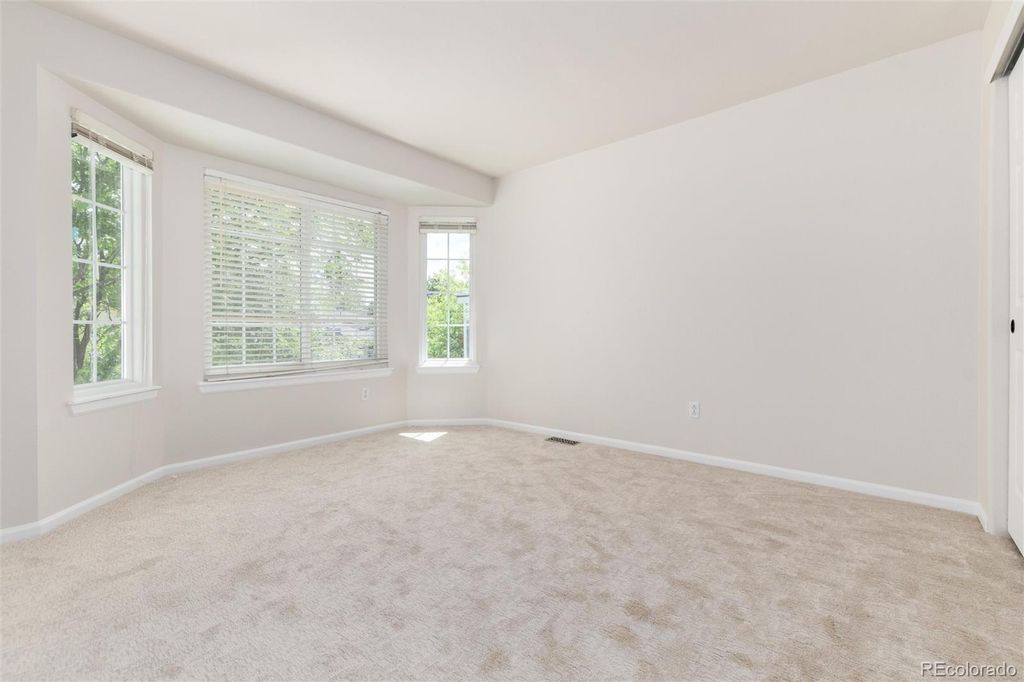 Image 24 of property listing at 6945 Mountain Brush Circle, Highlands Ranch, CO 80130
