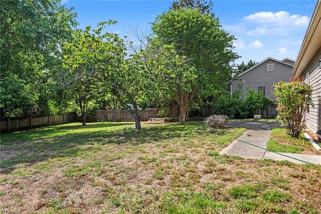 1652 Quillmark Road, Winston-salem, NC 27127