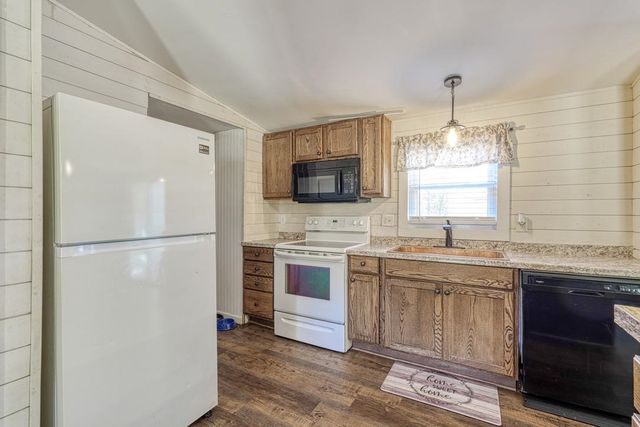 127 Michelle Drive, Chesnee, SC 29323