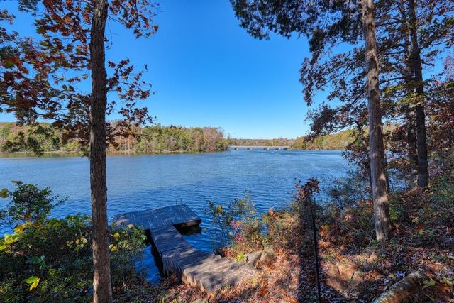 127 Michelle Drive, Chesnee, SC 29323