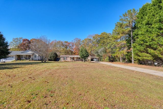 127 Michelle Drive, Chesnee, SC 29323