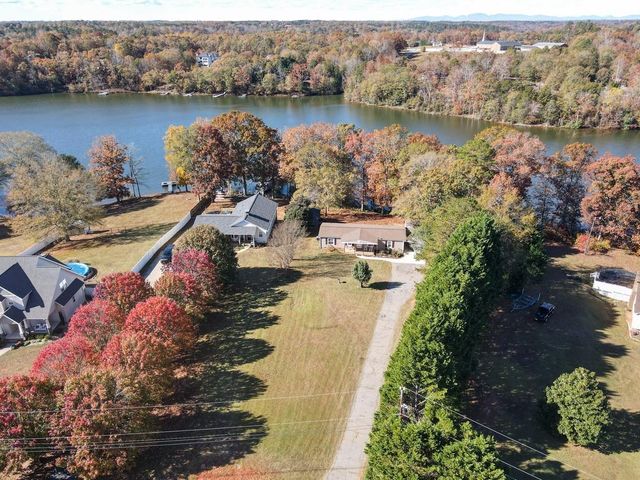 127 Michelle Drive, Chesnee, SC 29323