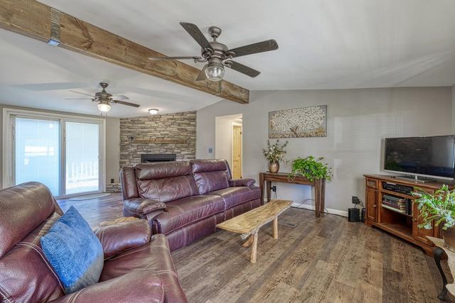 127 Michelle Drive, Chesnee, SC 29323