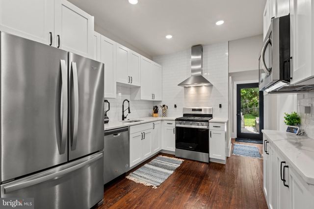 125 OSBORN ST, Philadelphia, PA 19128