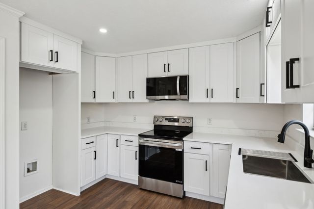 833 Stone Hedge Ct, Old Hickory, TN 37138