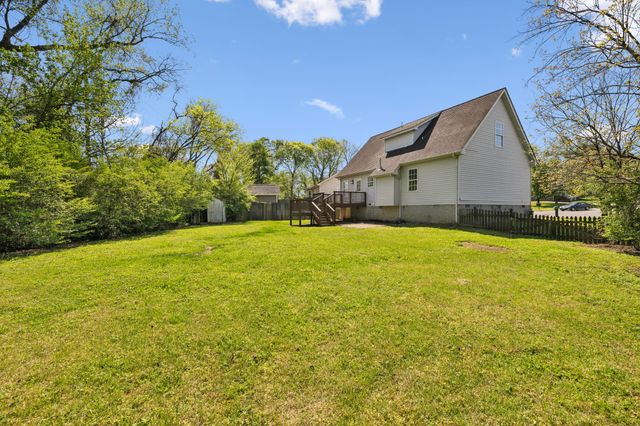 833 Stone Hedge Ct, Old Hickory, TN 37138