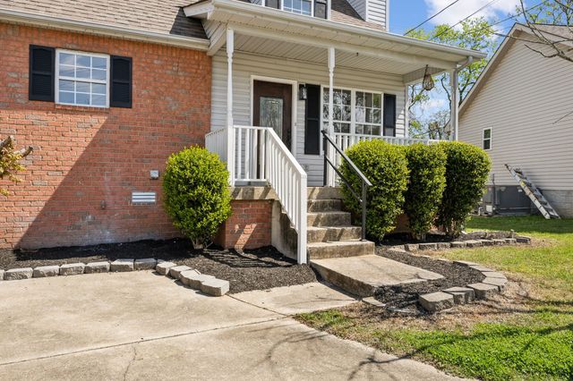 833 Stone Hedge Ct, Old Hickory, TN 37138