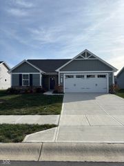 1757 River Birch Drive, Greenfield, IN 46140
