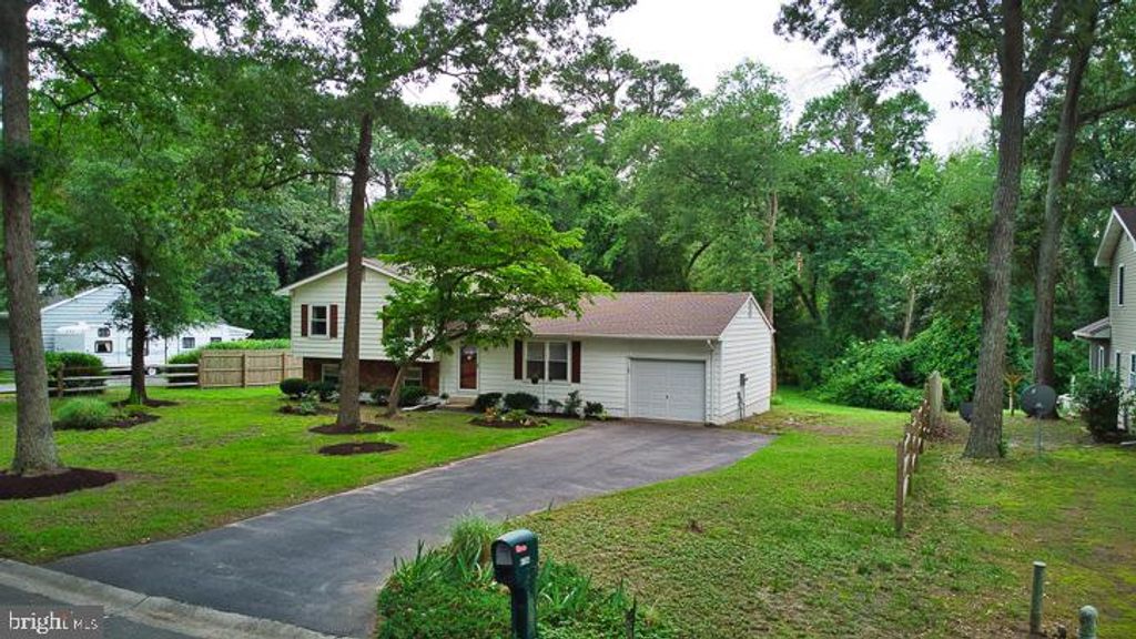 6706 OAK RIDGE DR, Hebron, MD 21830