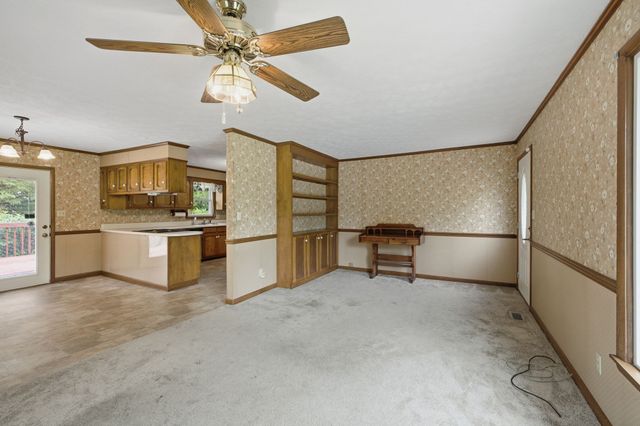 847 Anthony Ave, Smithville, TN 37166