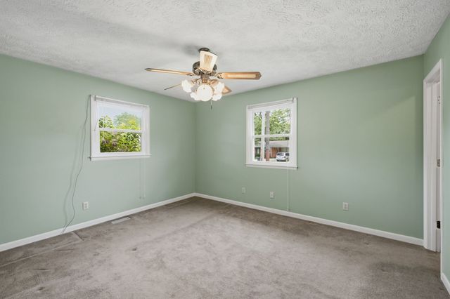 847 Anthony Ave, Smithville, TN 37166