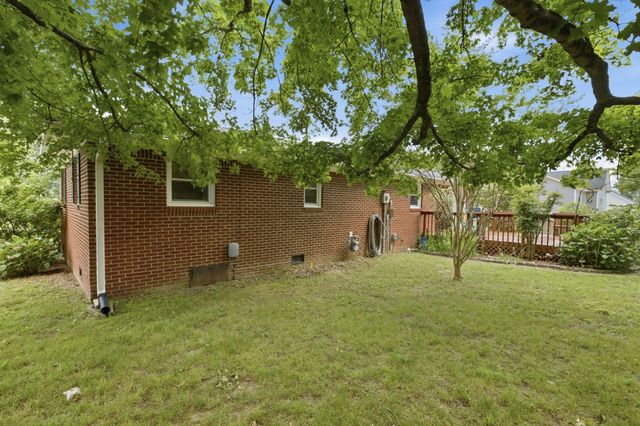 847 Anthony Ave, Smithville, TN 37166