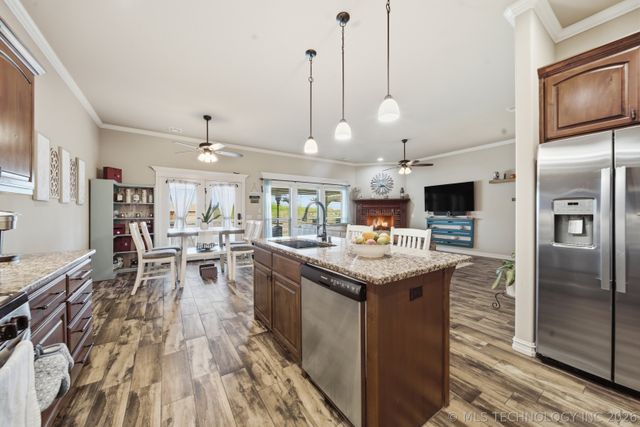 7701 E 82nd Street North, Owasso, OK 74055