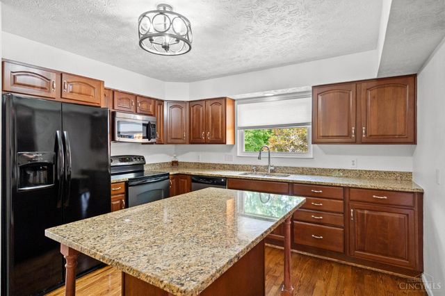 8935 Creekwood Drive, Deerfield Twp., OH 45039