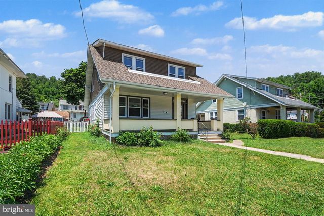 4 MYRTLE AVE, Reading, PA 19606