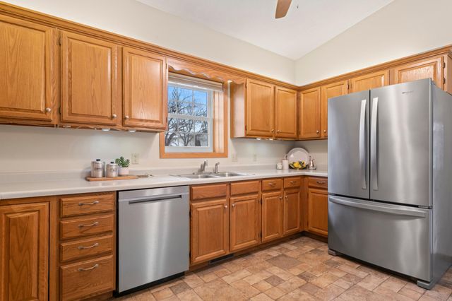 2325 Valleyhigh Drive NW, Rochester, MN 55901