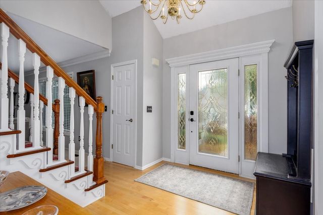 13921 Hawthorn Drive, Clive, IA 50325