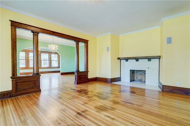 16 Potter Place, Perinton, NY 14450
