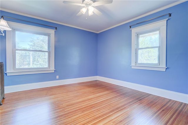 16 Potter Place, Perinton, NY 14450