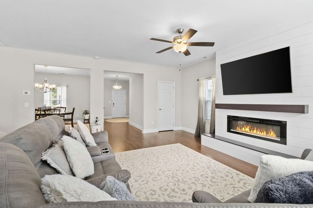 6508 Satjanon Drive, Ooltewah, TN 37363