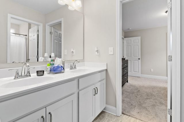 6508 Satjanon Drive, Ooltewah, TN 37363