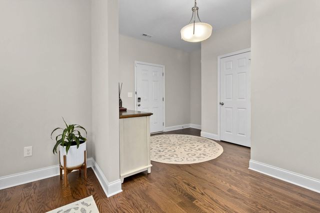6508 Satjanon Drive, Ooltewah, TN 37363