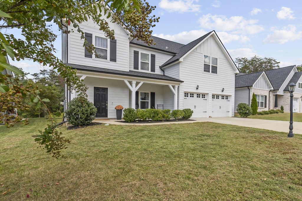 6508 Satjanon Drive, Ooltewah, TN 37363