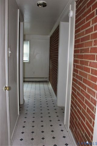 1928 Burks St, Petersburg, VA 23805
