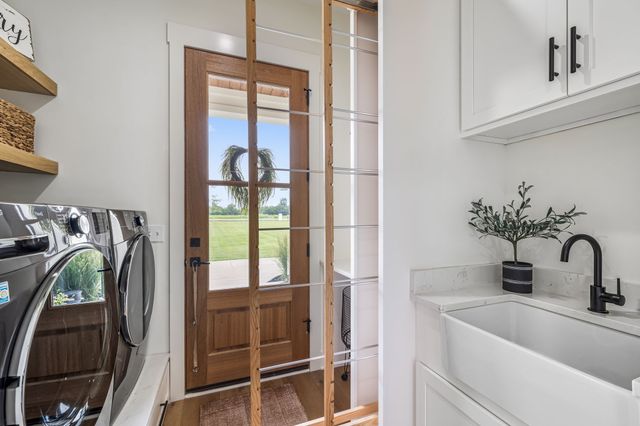 7220 Plainview Rd, Christiana, TN 37037