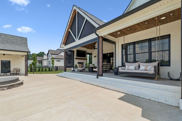 7220 Plainview Rd, Christiana, TN 37037