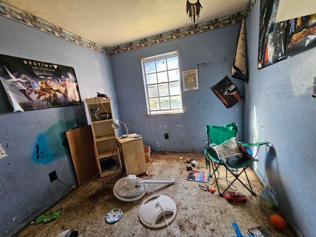 109 S Driskell Drive, Crowley, TX 76036