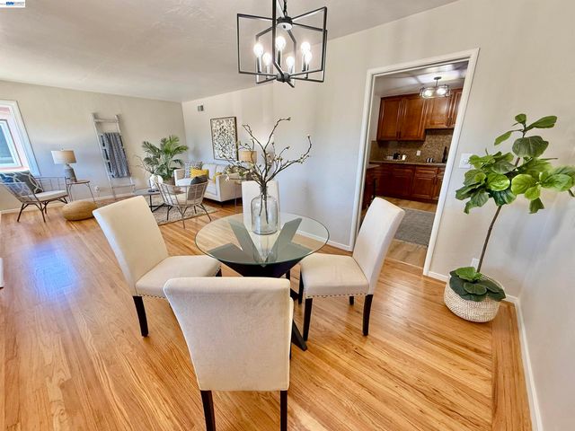 15350 Dewey St, San Leandro, CA 94579
