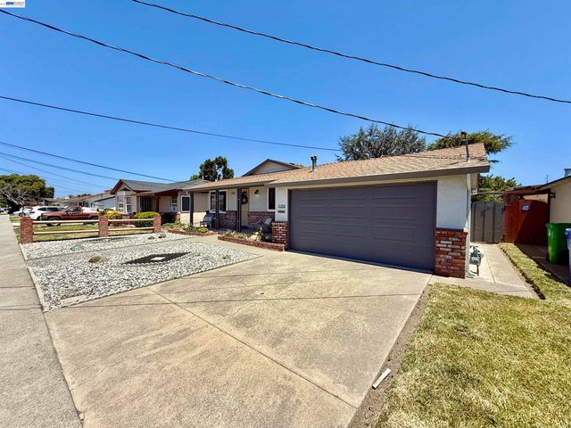 15350 Dewey St, San Leandro, CA 94579