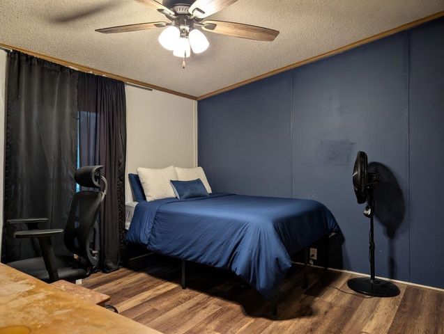 14874 Heritage Drive W, Wheatfield, IN 46392