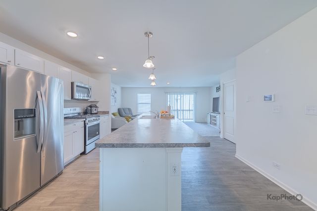 2543 Bella Drive, Pingree Grove, IL 60140