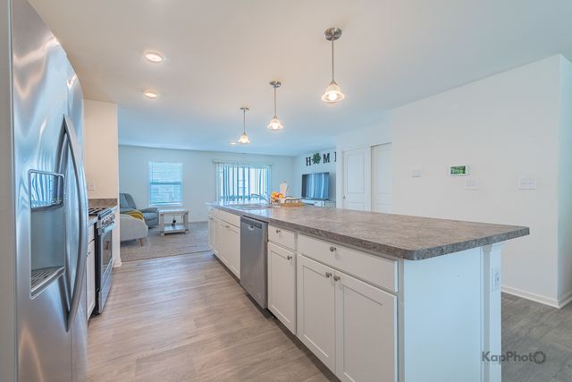 2543 Bella Drive, Pingree Grove, IL 60140